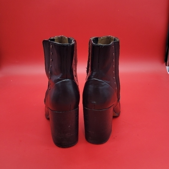 Report Jewel Vegan Leather Studded Ankle Boots Women's 9 Black - Picture 9 of 16